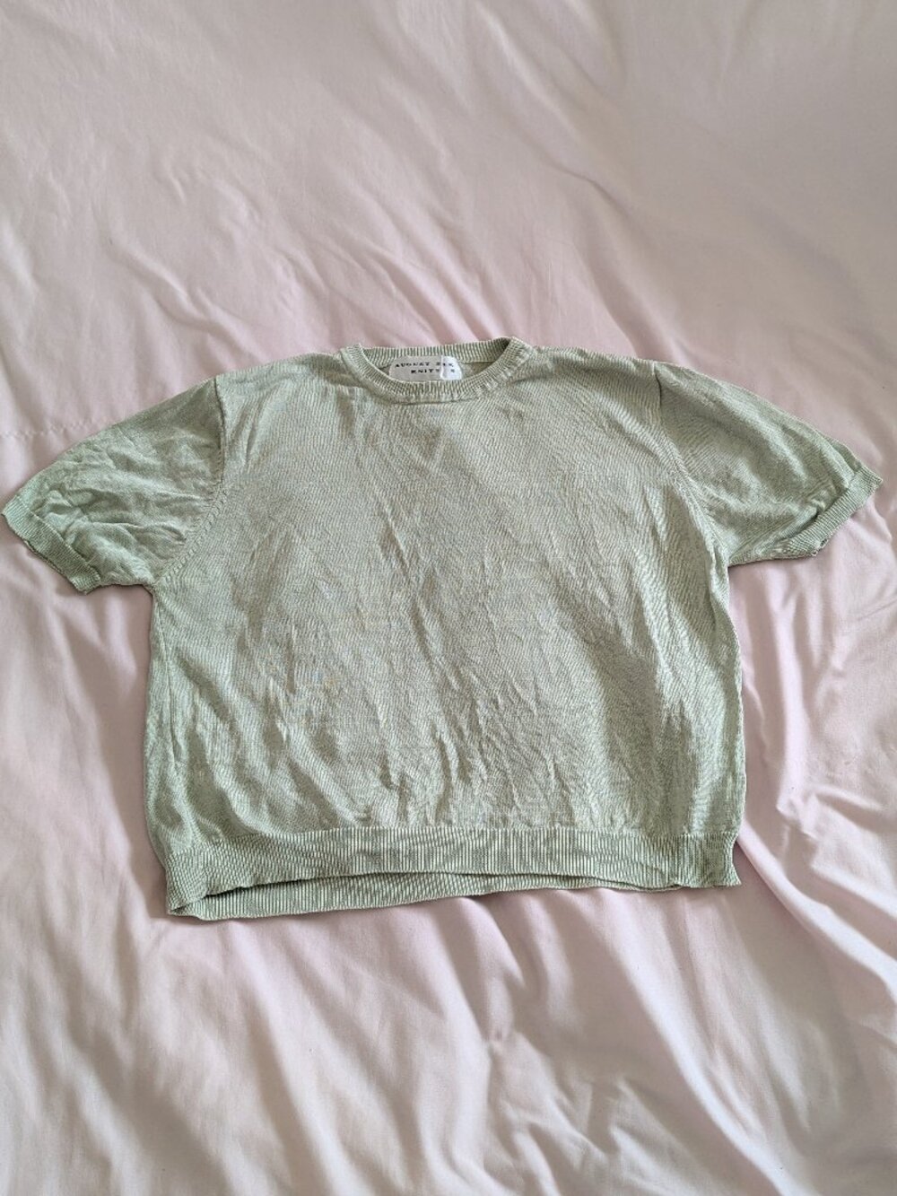 August Silk Green Short Sleeve Knit Top L